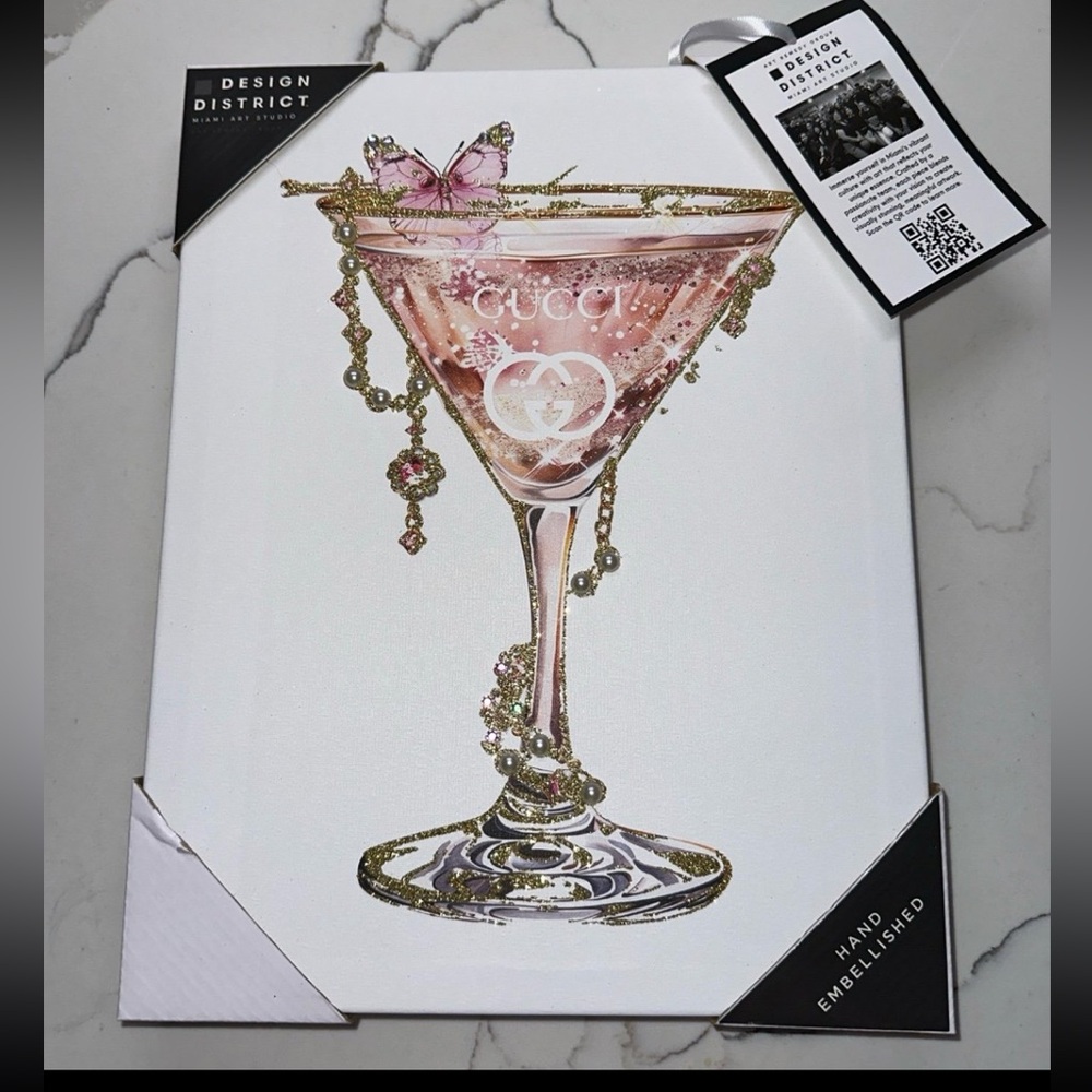 Design District Luxury Martini Wall Art
